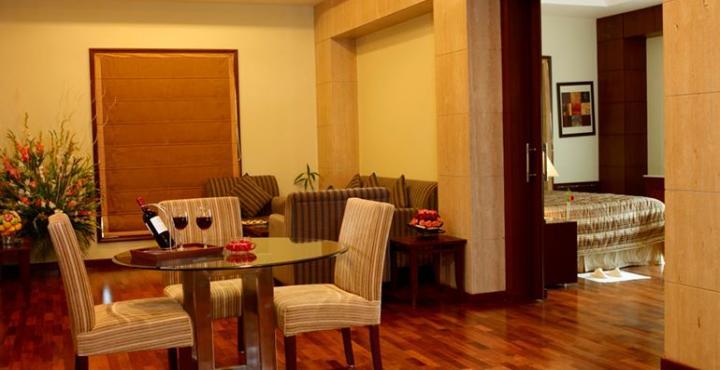 The Ocean Pearl Retreat Hotel Ню Делхи Екстериор снимка