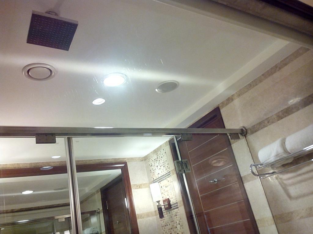 The Ocean Pearl Retreat Hotel Ню Делхи Екстериор снимка