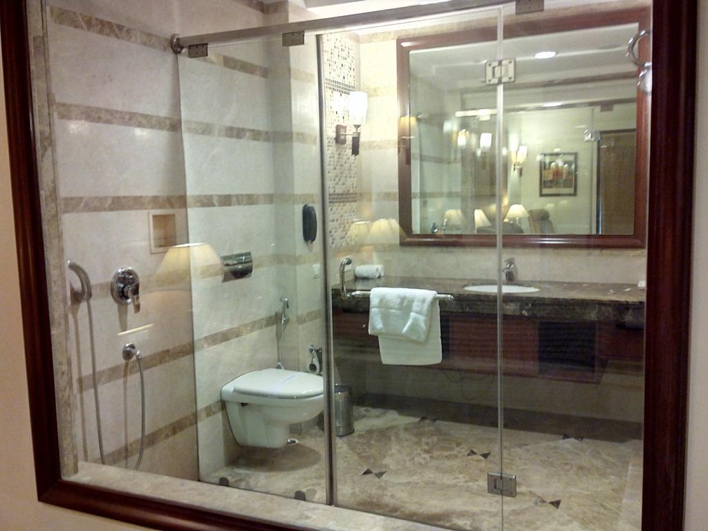 The Ocean Pearl Retreat Hotel Ню Делхи Екстериор снимка